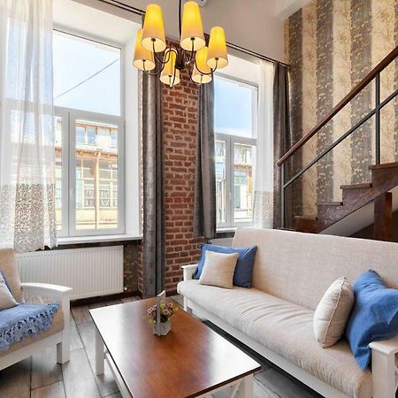 טביליסי Cozy Studios On Freedom Square מראה חיצוני תמונה